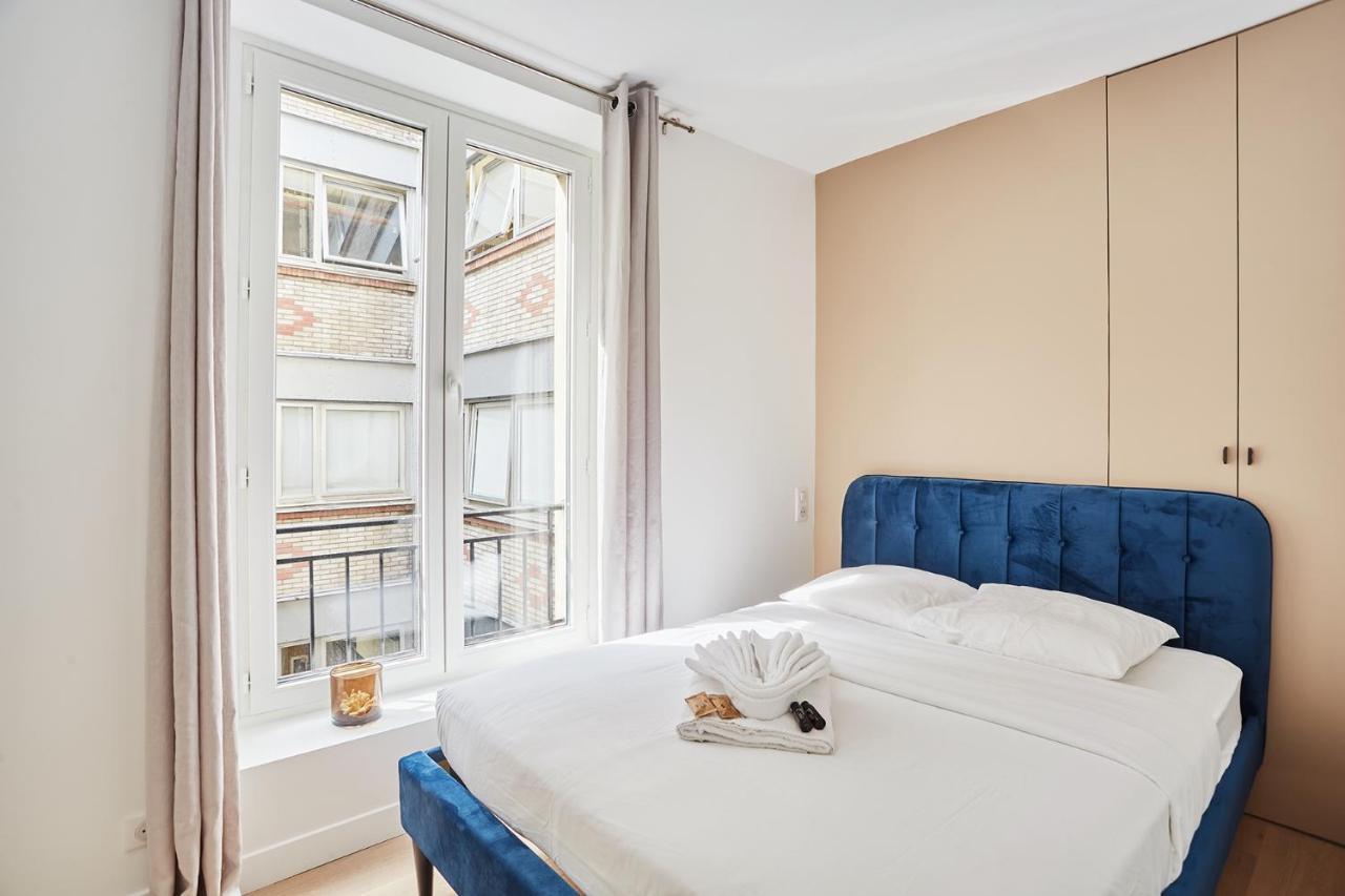 Apartment Louvre Museum By Studio Prestige Paris Luaran gambar